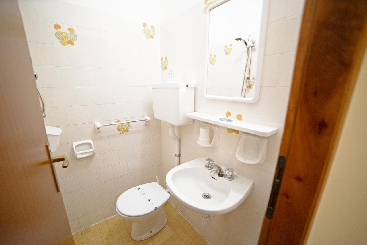 Hotel Ischia Rimini Bagian luar foto